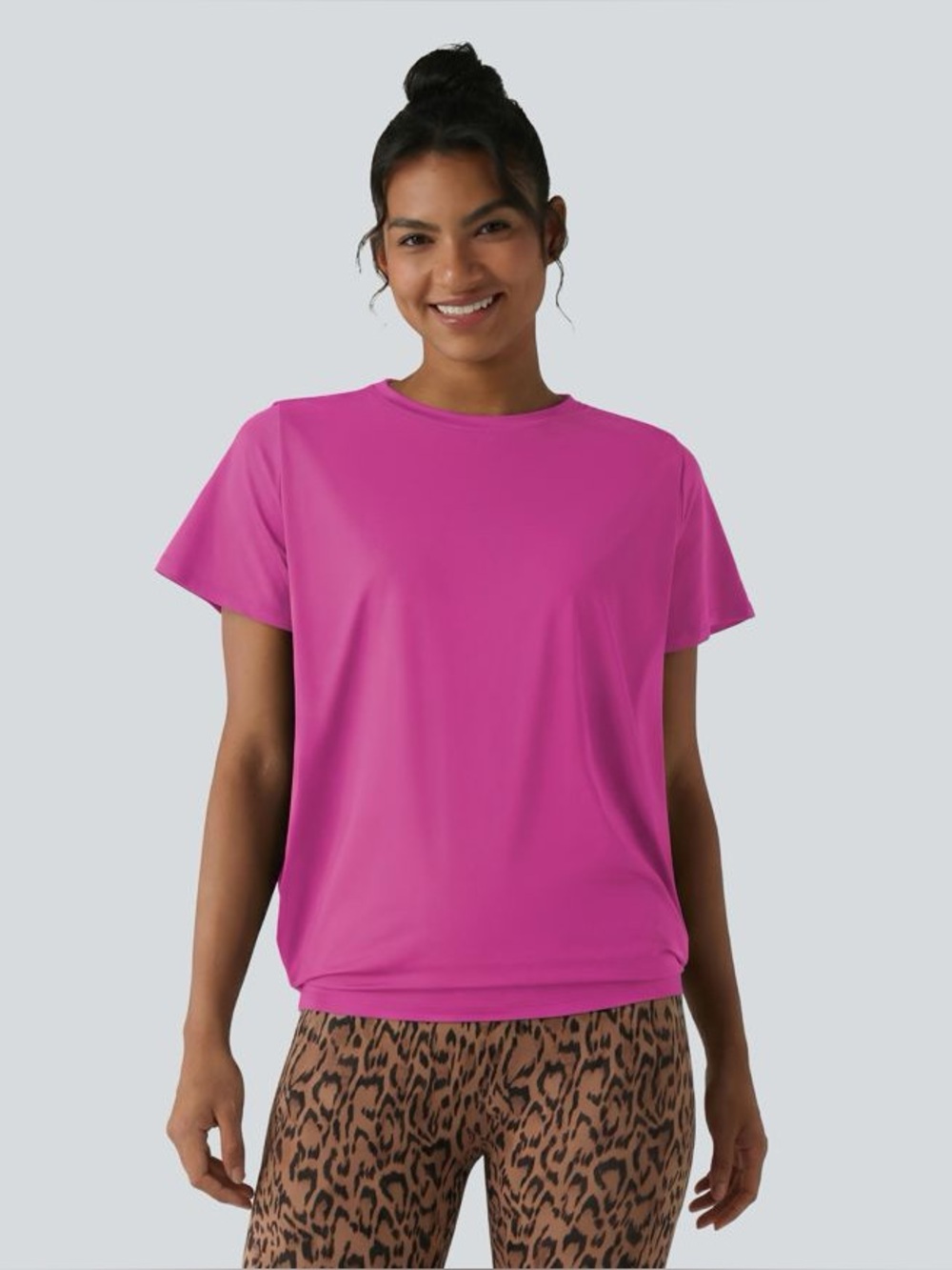 BNWT Halara Round Neck Short Sleeve Ruched Cool Touch Yoga Top - Fushcia